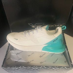 Men’s lite sneakers
